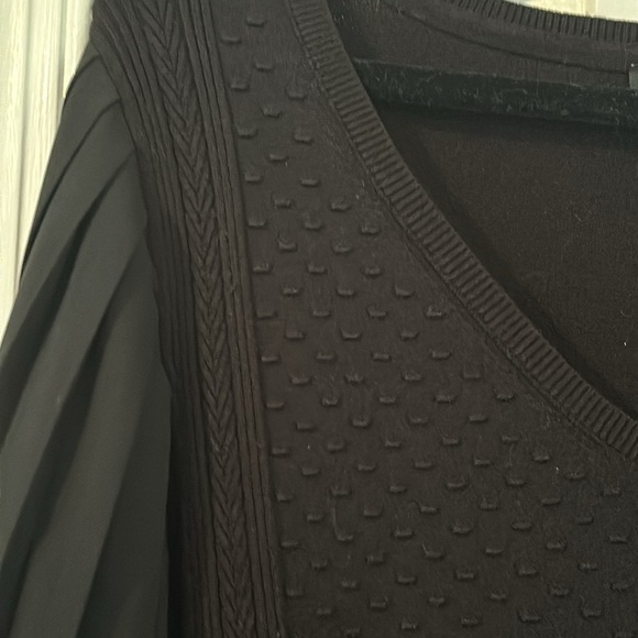 NWOT Women’s White House Black Market Pleated
Sleeve Sweater Dress Size Large - Picture 7 of 12